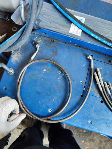 Как продлить срок службы армированных тормозных шлангов – лайфхаки от экспертов